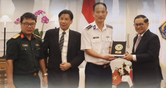 Menerima Kunjungan Kehormatan Duta Besar Vietnam beserta Delegasi Vietnamese Coast Guard